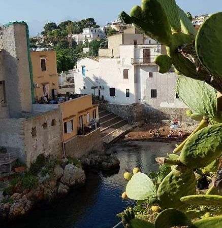 La Caletta Bed and Breakfast Santa Flavia Exteriör bild