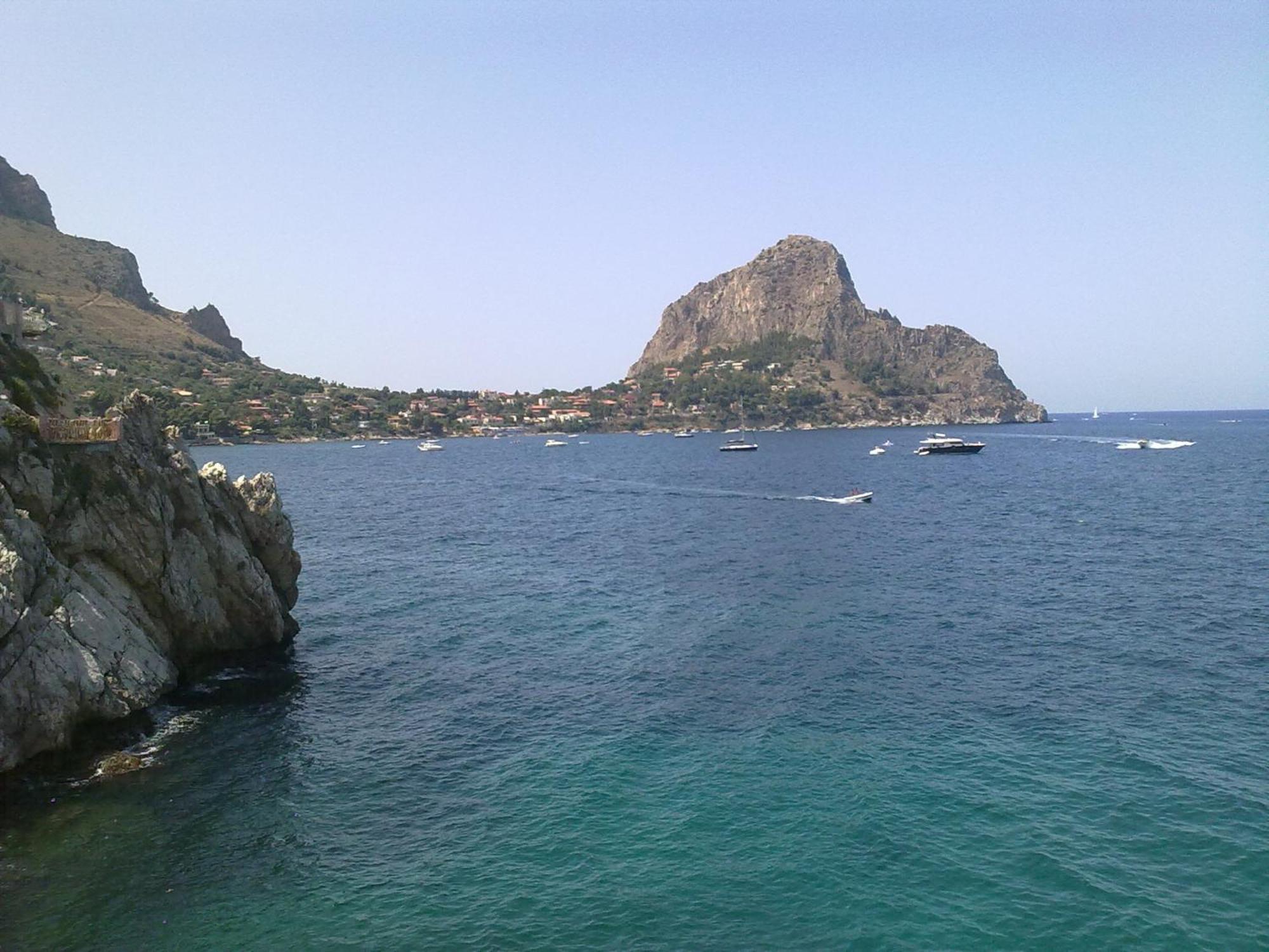 La Caletta Bed and Breakfast Santa Flavia Exteriör bild